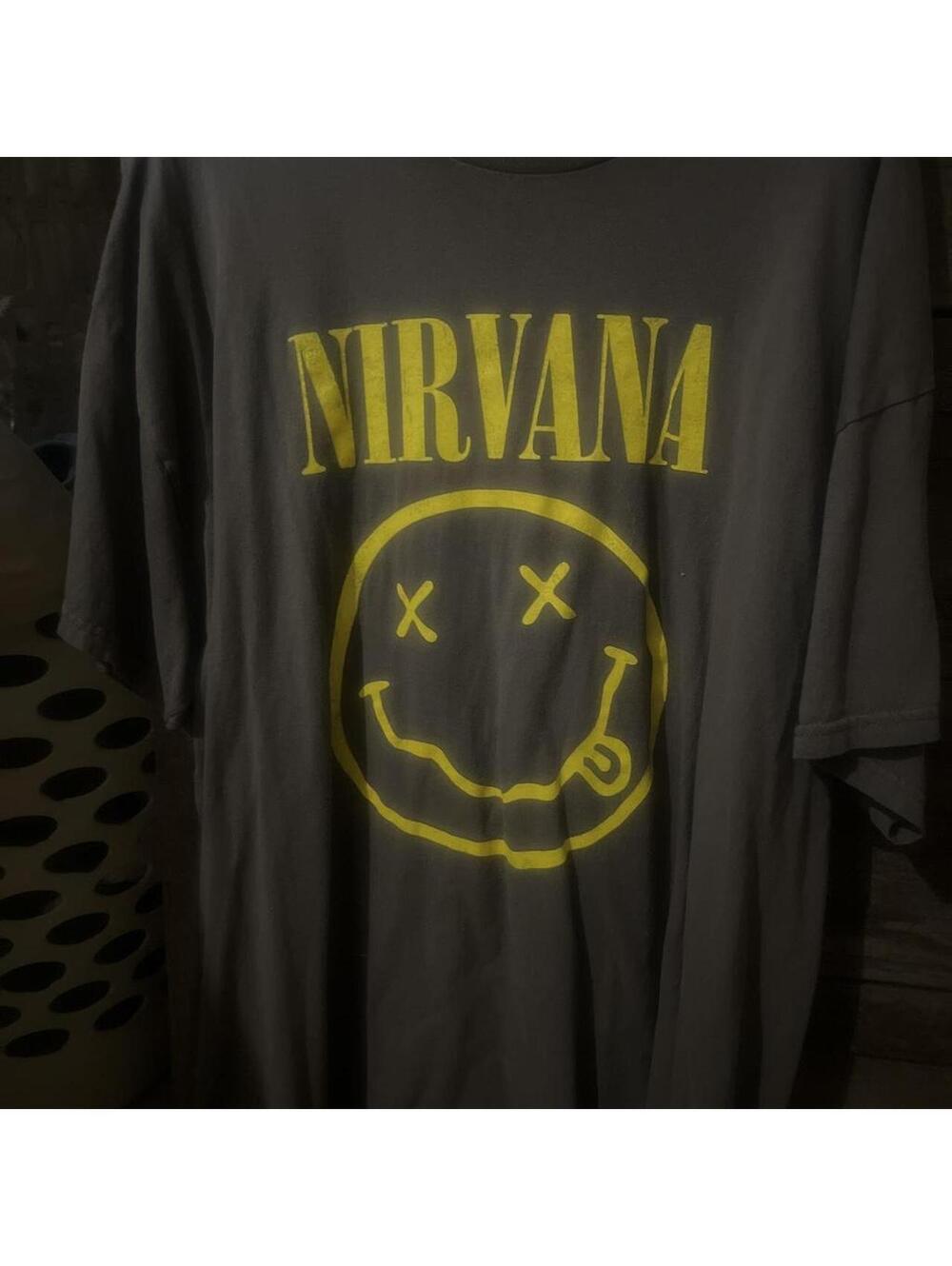 Nirvana Women's Black and Navy Tshirt